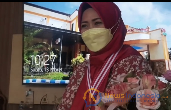 Foto: Maria Ulfa Puspitasari, salah seorang perawat inspiratif RSUD dr. H. Moh. Anwar Sumenep.