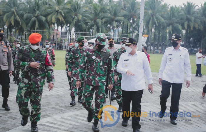 Caption: Bupati Hendy Menerima Kunjungan Danlanud Abdul Rachman Saleh Marsma TNI Wayan Superman (Foto dok. Humas Pemkab Jember)