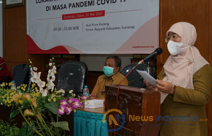 Foto: Wakil Bupati Sumenep, Hj. Dewi Khalifah, saat Lokakarya Penanggulangan TBC di masa pandemi COVID-19, di Aula Kantor Bappeda Kabupaten Sumenep.