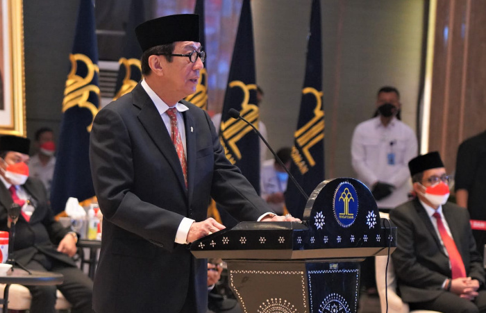 Foto: Kemenkumham Yosanina H. Laoly, saat mengadakan doa bersama lintas Agama yang diikuti segenap jajaran Kemenkumhan di seluruh indonesia secara serentak melalui live streaming.
