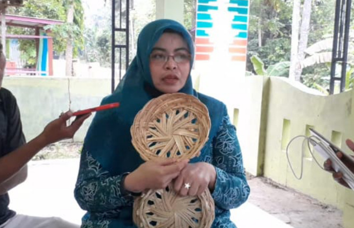 Ketua TP PKK Desa Gagah, Kecamatan Kadur, Kabupaten Pamekasan, Yulies Setiawati.