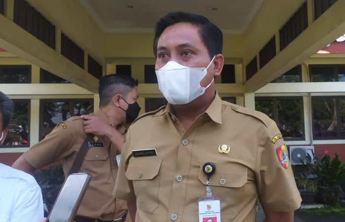 Foto: Kepala Disperindag ESDM Jember, Bambang Saputro.