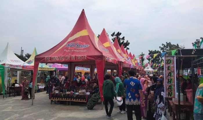 Foto: Pasar Tani Galak ada 60 stand jualan yang berlokasi di BPP Sumedengan Kec. Pademawu, Pamekasan.