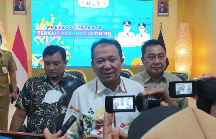 Foto: Bupati Jember Hendy Siswanto menggelar press conference jelang pembukaan Porprov Jatim VII.